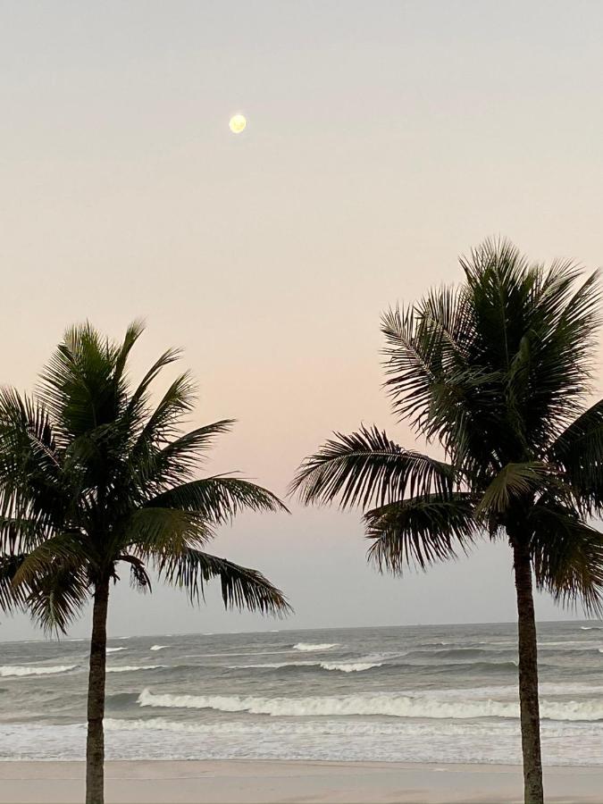 Com Vista O Mar E Churrasqueira *